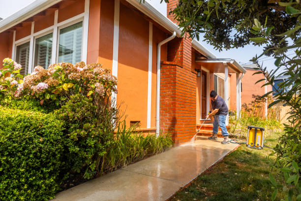 Best Pressure Washing Siding  in Bannockburn, IL